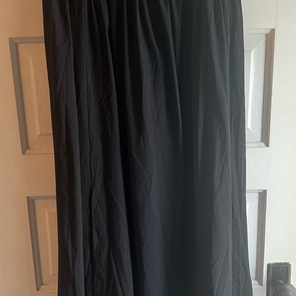 Elegant Teal Maxi Skirt - Picture 3 of 4